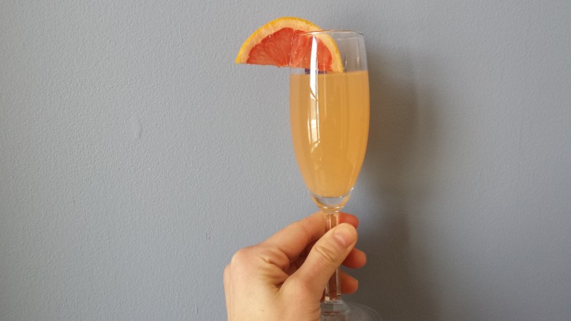 grapefruit mimosa cocktail